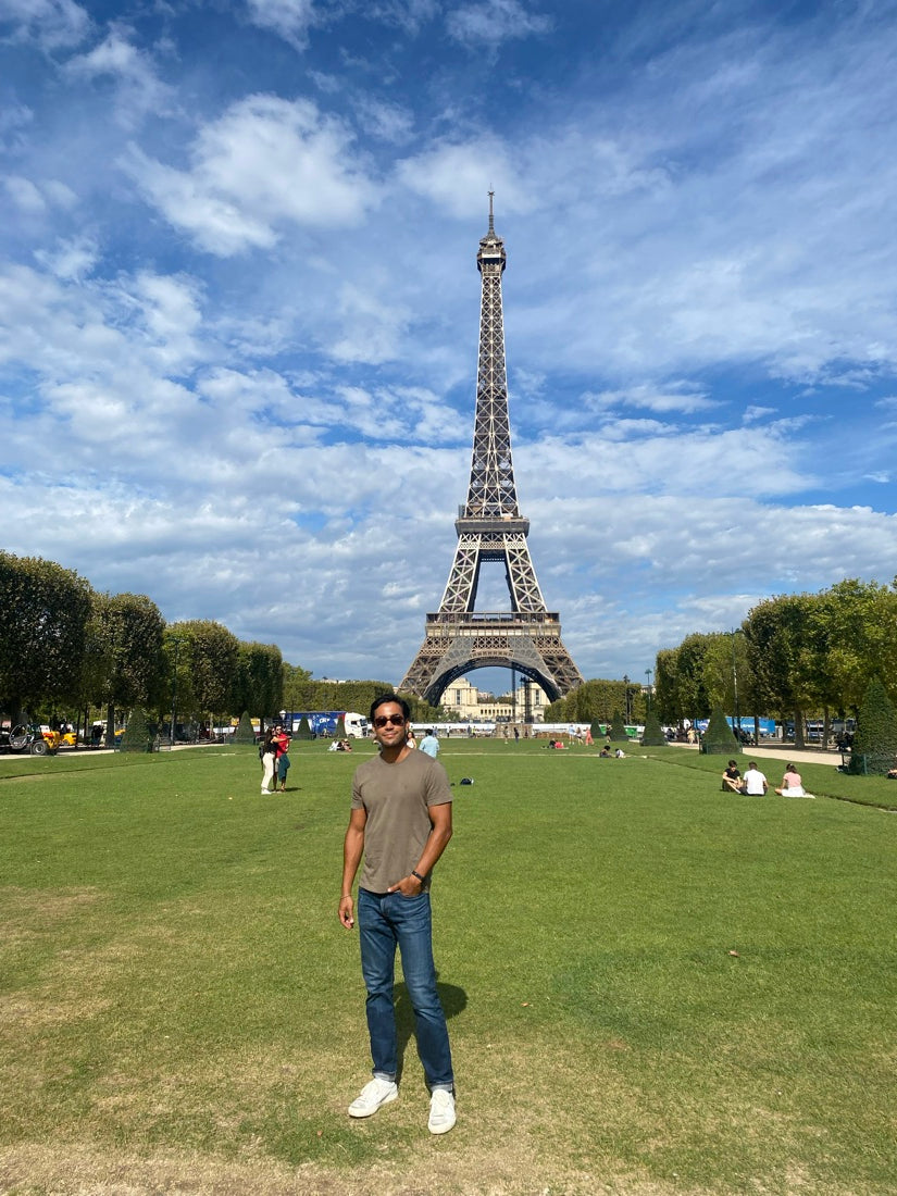 Aaron in Paris