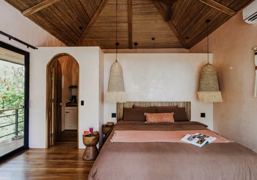 A bedroom at re:center, Santa Teresa, Costa Rica